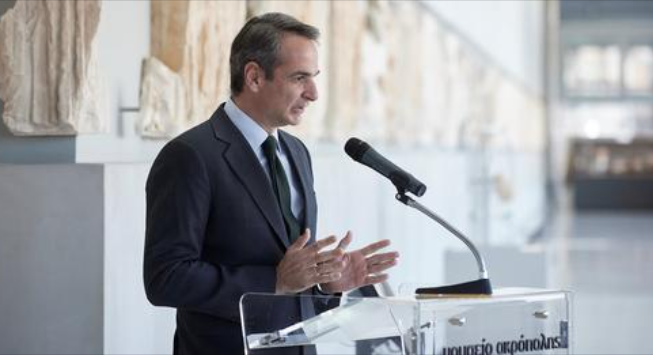 mitsotakis at acropolis Museum Monday 03 January